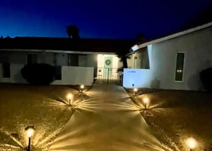 Ivy House Holiday home *